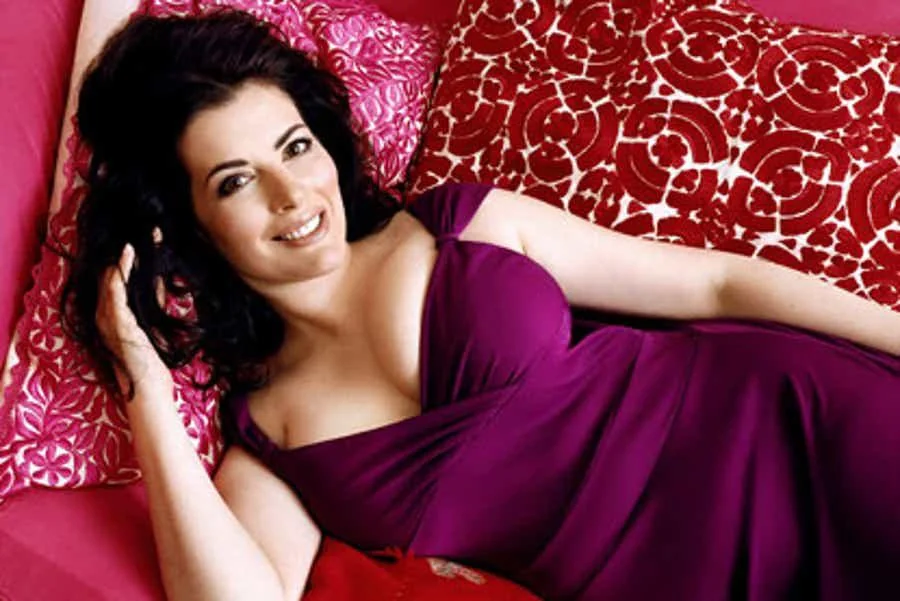 Nigella Lawson 15 Photos