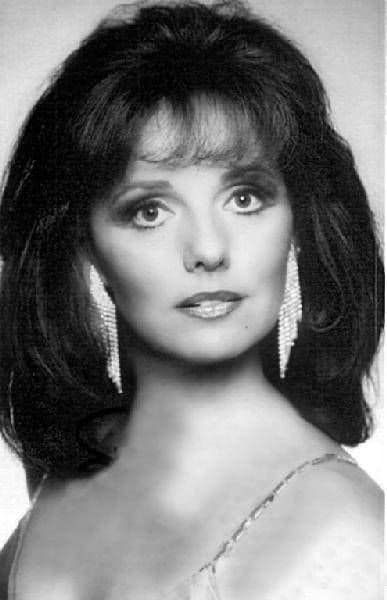 Dawn Wells Amazing Photos