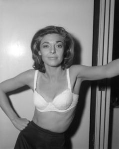 Anne Bancroft 22 Photos