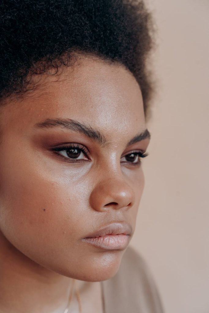 Chụp Ảnh Couple Đẹp 2026: Ý Tưởng, Pose & Mẹo Hay Nhất