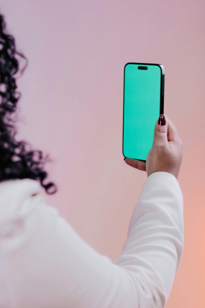 Preset Lightroom Miễn Phí Cho Ảnh Selfie Đẹp 2026